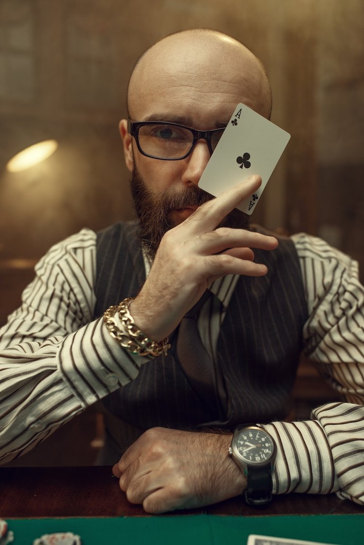 Layar utama aplikasi dalangtoto menampilkan taruhan Liga 1 dan live-dealer casino